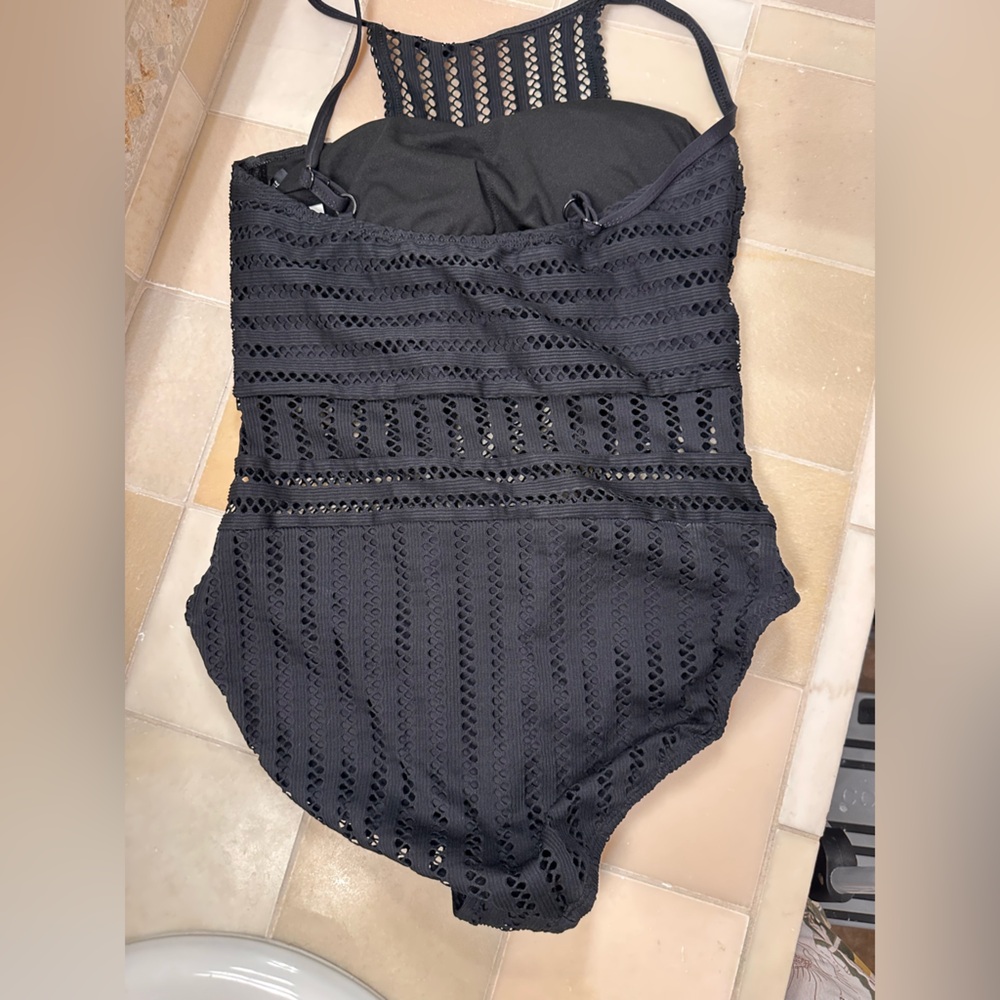 Kenneth Cole Black Swimsuit - Picture 4 of 5